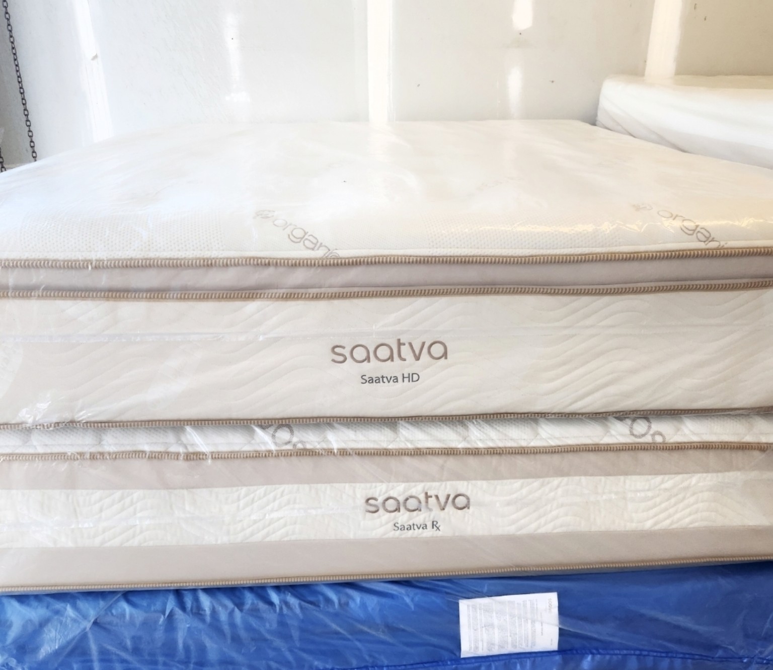 Saatva HD mattress