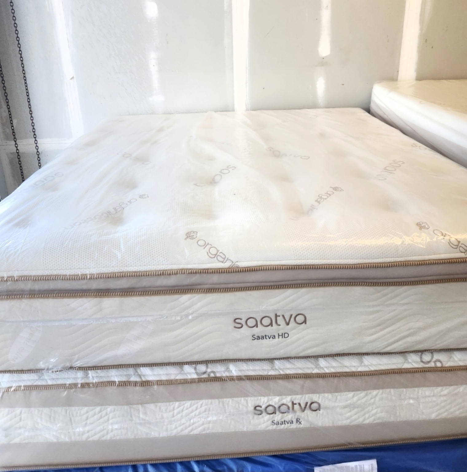Saatva HD mattress